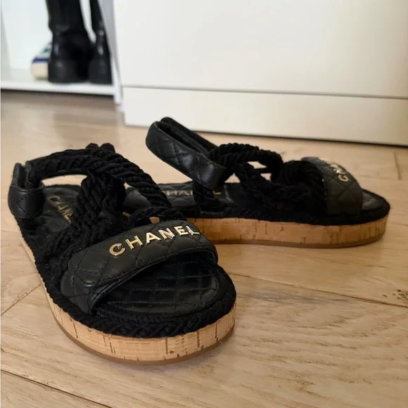 CHANEL Black Quilted Rope Sandals with Gold Logo - Picture 5 of 9